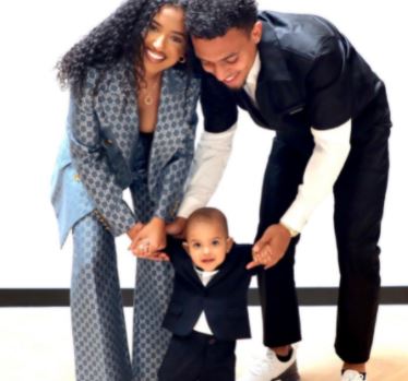 Donyell Malen with his girlfriend Delisha and son London Felipe Lou Malen